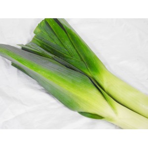 Leeks (Bunch of 2) - Grown On Our Farm 